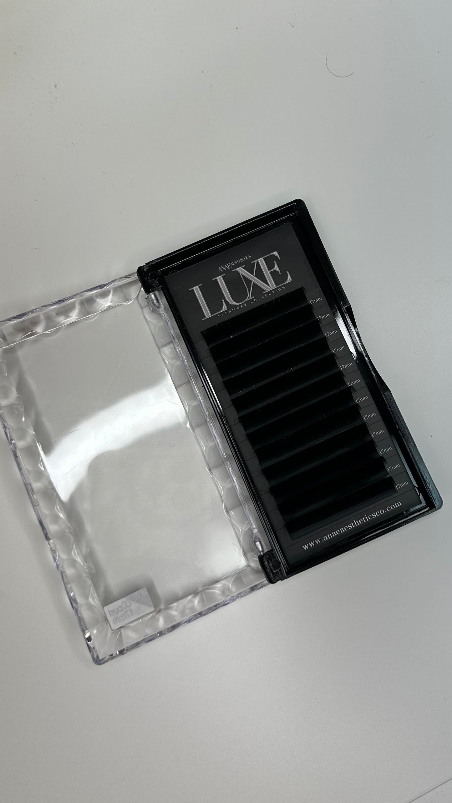 "Luxe" Cashmere D Curl Mixed Volume Tray